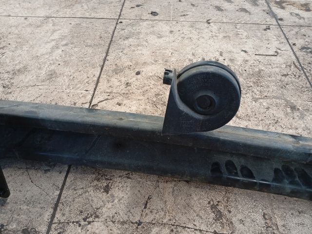 bontott FORD FUSION Első Lökhárító Merevítő (Fém)