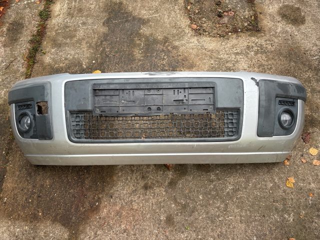 bontott FORD FUSION Első Lökhárító (Részeivel)