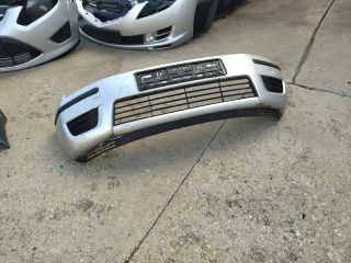 bontott FORD FUSION Első Lökhárító (Részeivel)