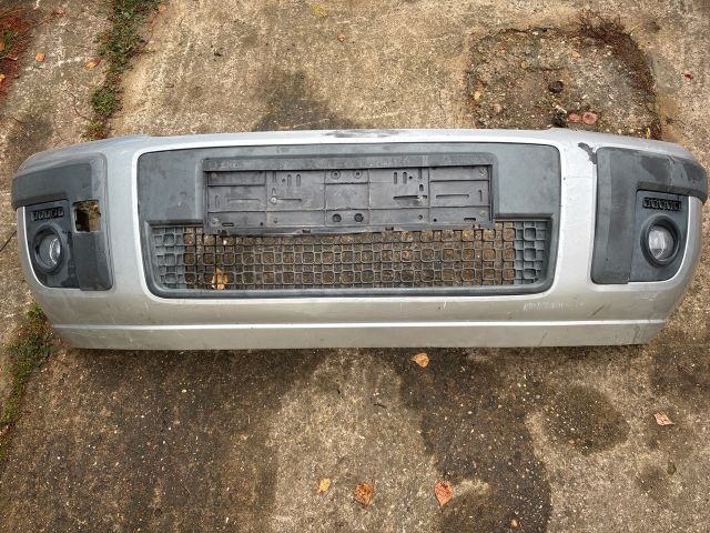 bontott FORD FUSION Első Lökhárító (Részeivel)