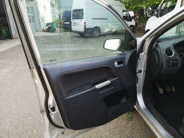 bontott FORD FUSION Emelő