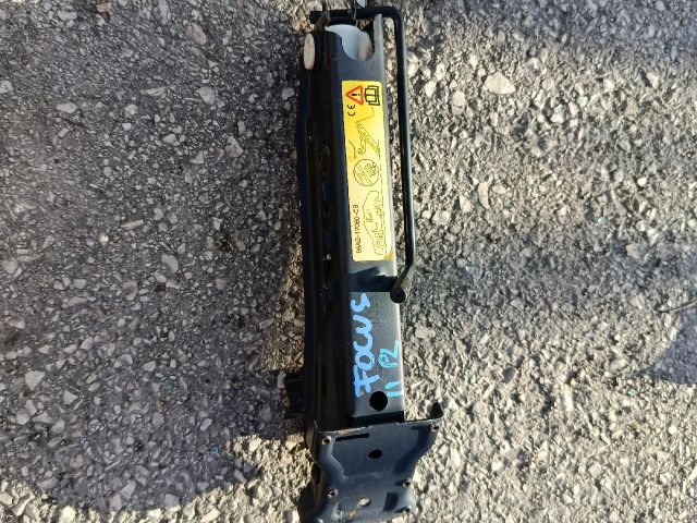 bontott FORD FUSION Emelő