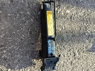 bontott FORD FUSION Emelő