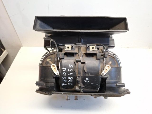 bontott FORD FUSION Fűtés Box