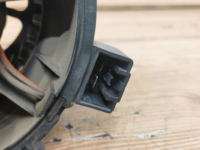 bontott FORD FUSION Fűtőmotor (Klímás)