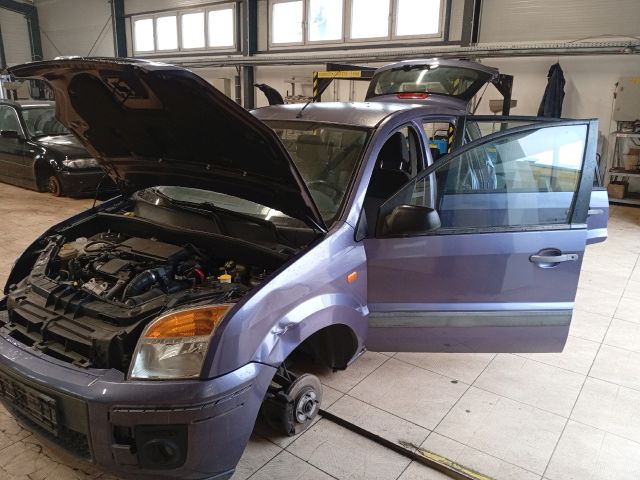 bontott FORD FUSION Gázrugós Kitámasztó Teleszkóp Csomagtérajtó Jobb