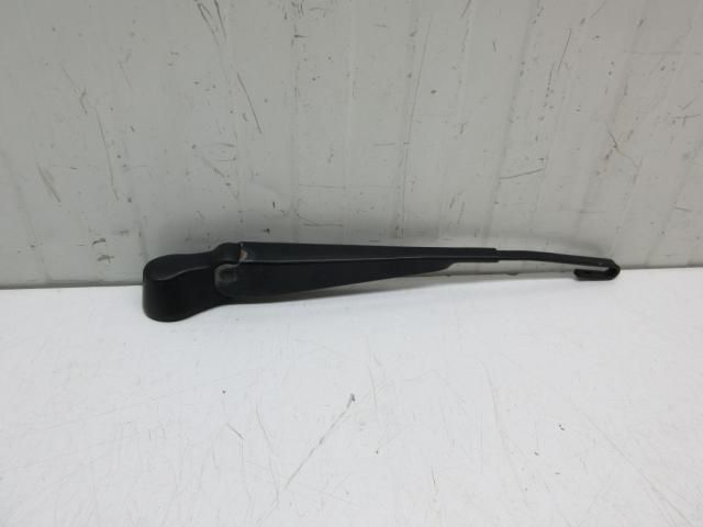 bontott FORD FUSION Hátsó Ablaktörlő Kar