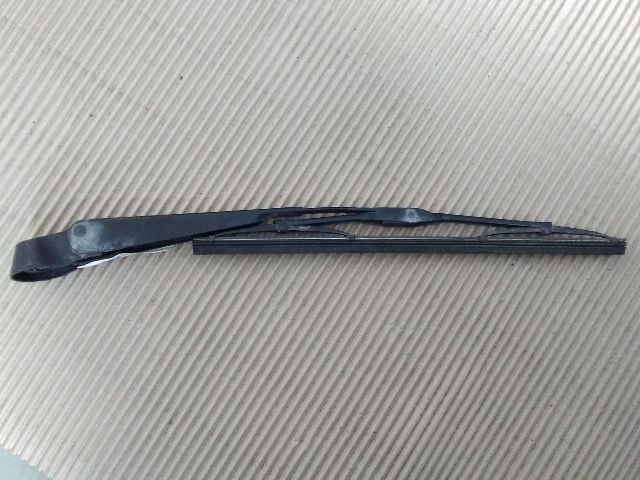 bontott FORD FUSION Hátsó Ablaktörlő Kar