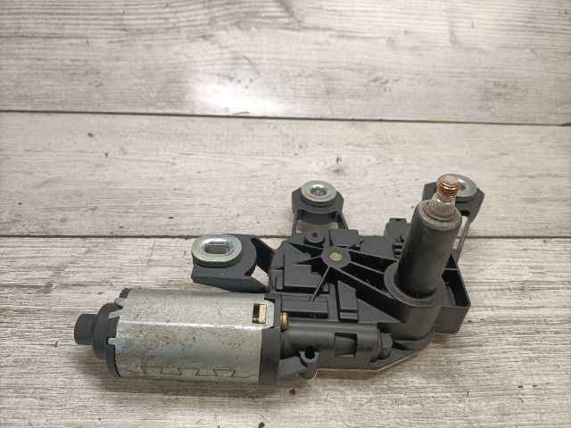 bontott FORD FUSION Hátsó Ablaktörlő Motor