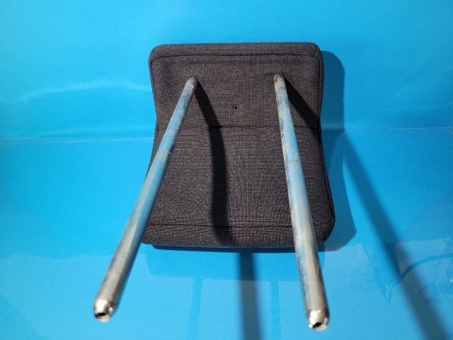 bontott FORD FUSION Hátsó Fejtámla