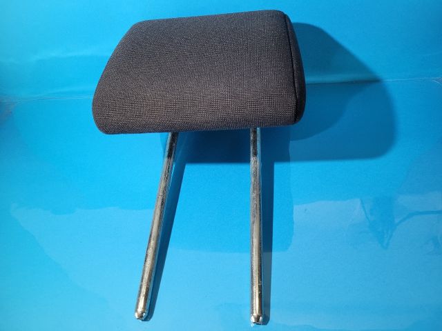 bontott FORD FUSION Hátsó Fejtámla