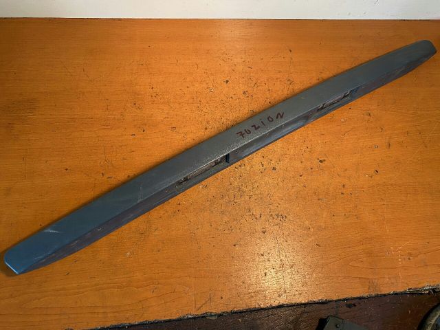 bontott FORD FUSION Hátsó Rendszámtábla Világítás