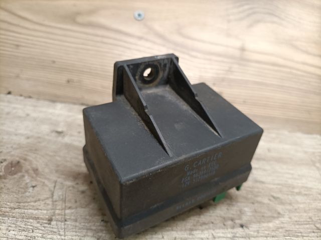 bontott FORD FUSION Izzító Relé