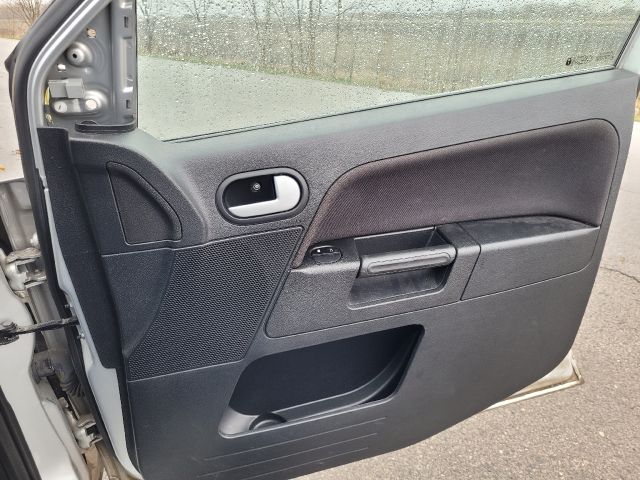 bontott FORD FUSION Jobb C Oszlop Burkolat