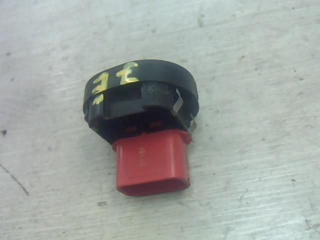 bontott FORD FUSION Jobb első Ablakemelő Kapcsoló