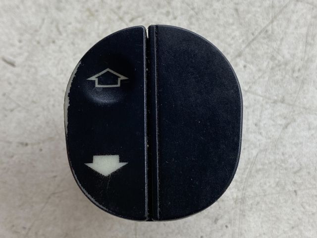 bontott FORD FUSION Jobb első Ablakemelő Kapcsoló