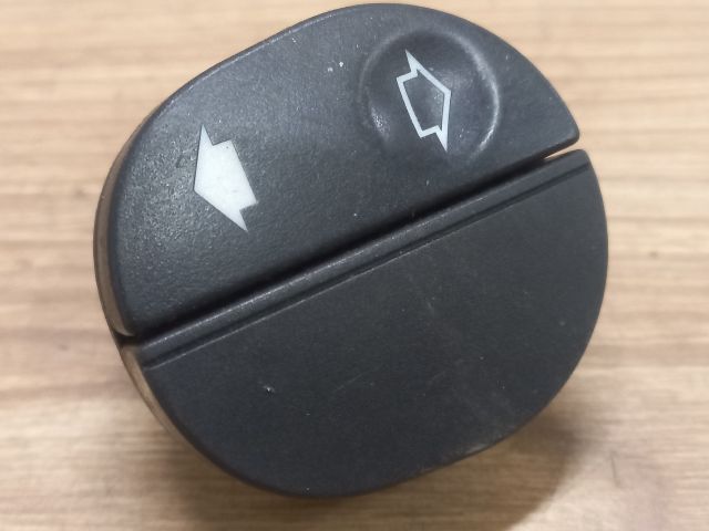 bontott FORD FUSION Jobb első Ablakemelő Kapcsoló