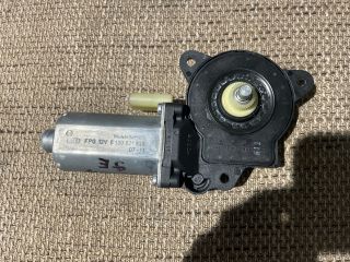 bontott FORD FUSION Jobb első Ablakemelő Motor