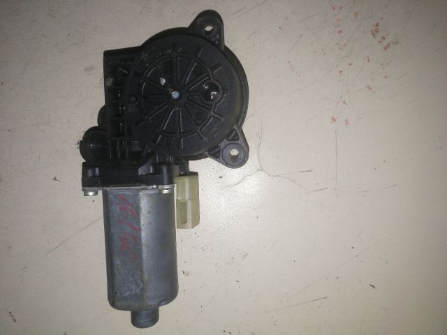 bontott FORD FUSION Jobb első Ablakemelő Motor