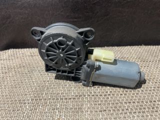 bontott FORD FUSION Jobb első Ablakemelő Motor