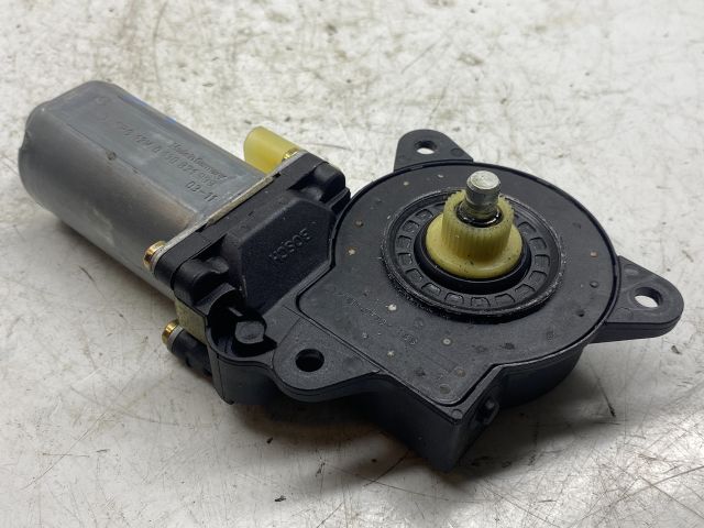 bontott FORD FUSION Jobb első Ablakemelő Motor