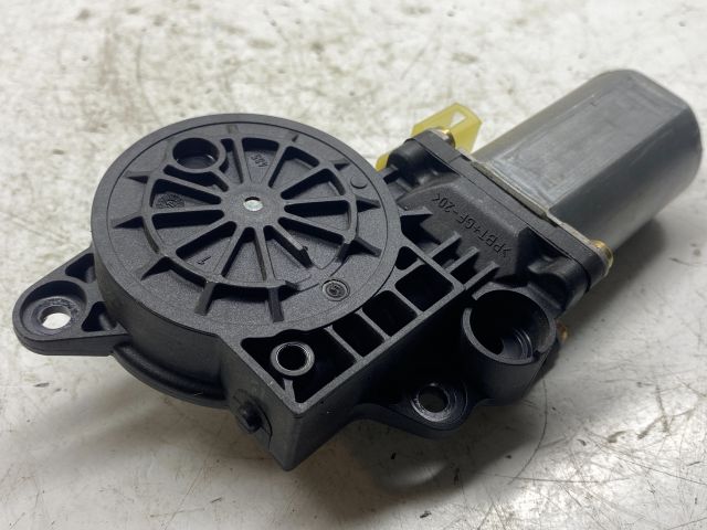 bontott FORD FUSION Jobb első Ablakemelő Motor