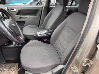 bontott FORD FUSION Jobb első Ajtó Kárpit