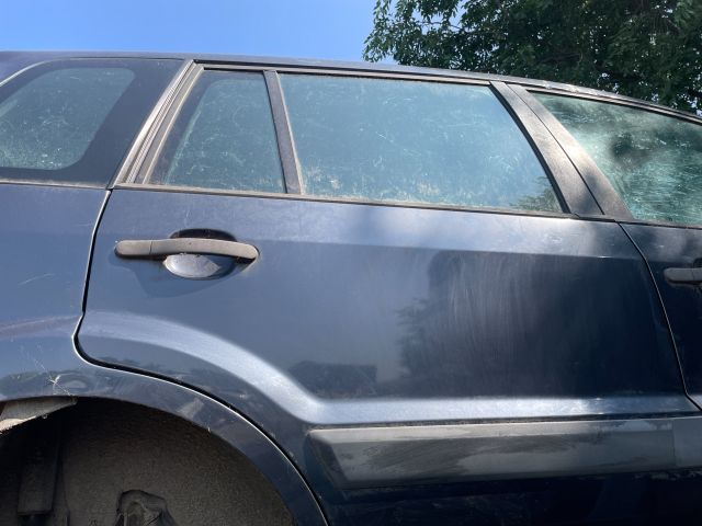 bontott FORD FUSION Jobb első Ajtó (Üres lemez)