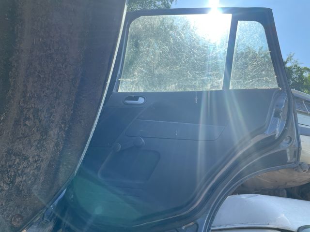 bontott FORD FUSION Jobb első Ajtó (Üres lemez)