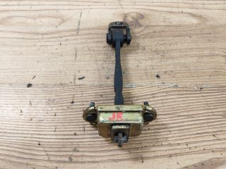 bontott FORD FUSION Jobb első Ajtóhatároló