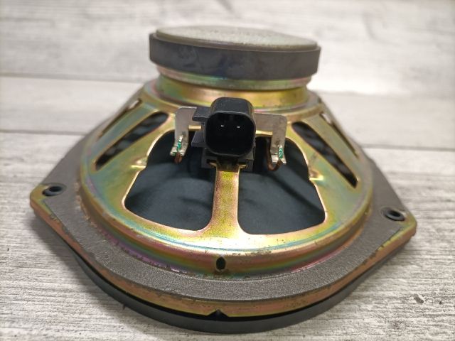 bontott FORD FUSION Jobb első Hangszóró