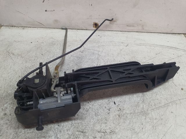 bontott FORD FUSION Jobb első Külső Kilincsfészek