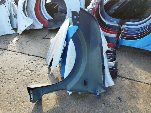 bontott FORD FUSION Jobb első Sárvédő