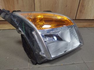 bontott FORD FUSION Jobb Fényszóró