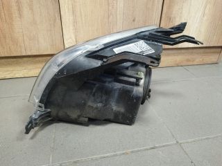 bontott FORD FUSION Jobb Fényszóró