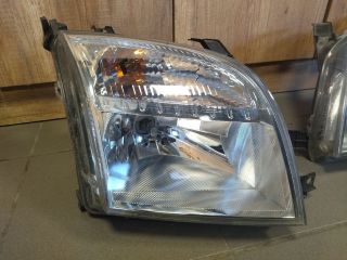 bontott FORD FUSION Jobb Fényszóró