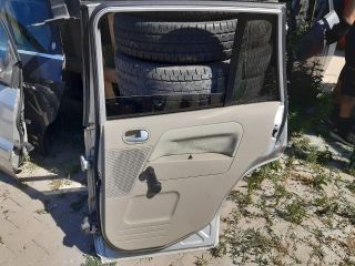 bontott FORD FUSION Jobb hátsó Ajtó (Részeivel)