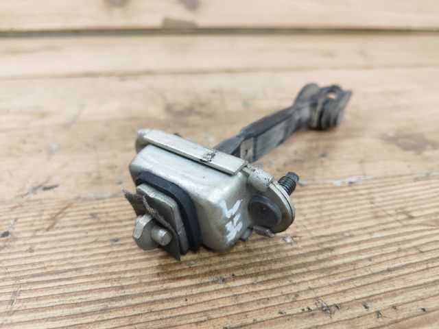 bontott FORD FUSION Jobb hátsó Ajtóhatároló