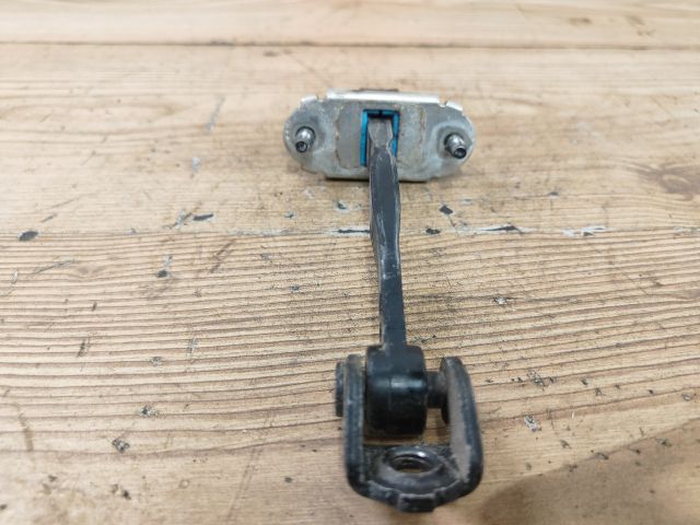 bontott FORD FUSION Jobb hátsó Ajtóhatároló