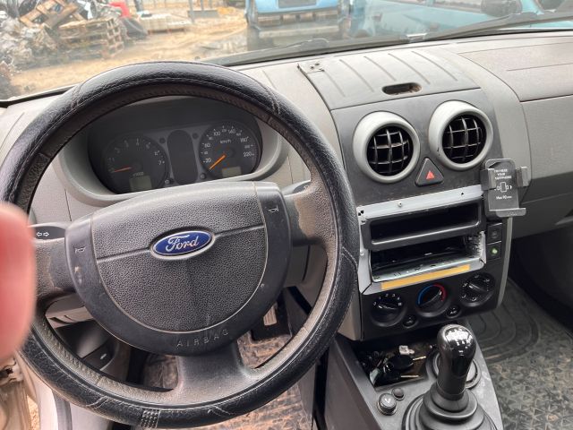 bontott FORD FUSION Jobb hátsó Ajtózár