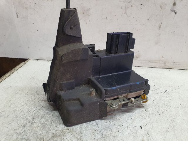 bontott FORD FUSION Jobb hátsó Ajtózár