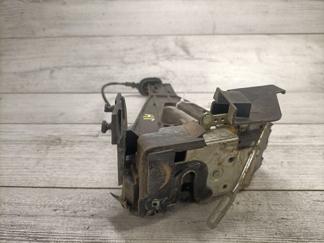 bontott FORD FUSION Jobb hátsó Ajtózár