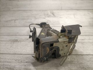 bontott FORD FUSION Jobb hátsó Ajtózár