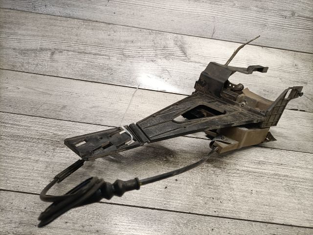 bontott FORD FUSION Jobb hátsó Ajtózár