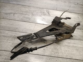 bontott FORD FUSION Jobb hátsó Ajtózár