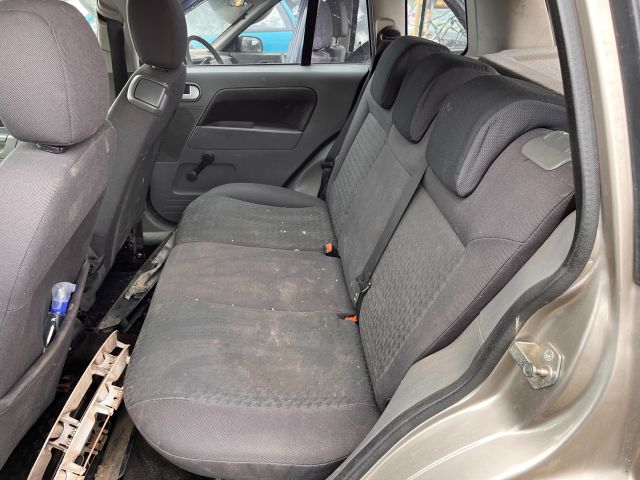 bontott FORD FUSION Jobb hátsó Ajtózár