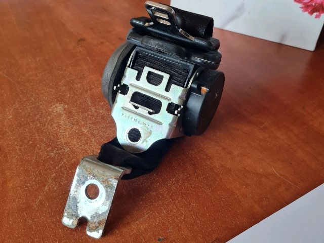 bontott FORD FUSION Jobb hátsó Biztonsági Öv