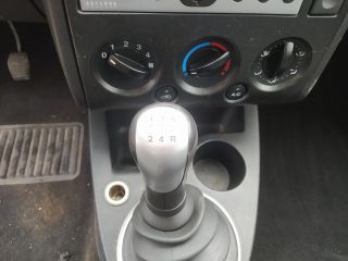 bontott FORD FUSION Jobb hátsó Dobbetét (Kerékjárati, Műanyag)