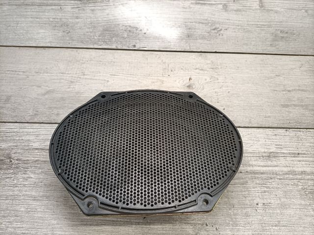 bontott FORD FUSION Jobb hátsó Hangszóró