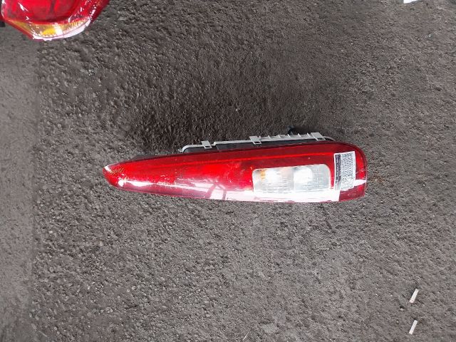 bontott FORD FUSION Jobb Hátsó Lámpa